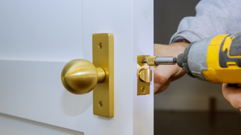 Comprehensive Commercial Locksmith Solutions in Sunland, CA